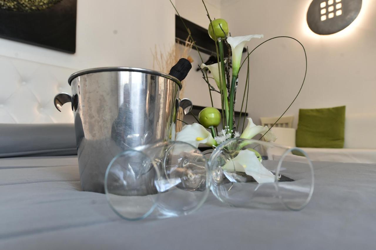 Hotel Okinawa Rimini Buitenkant foto
